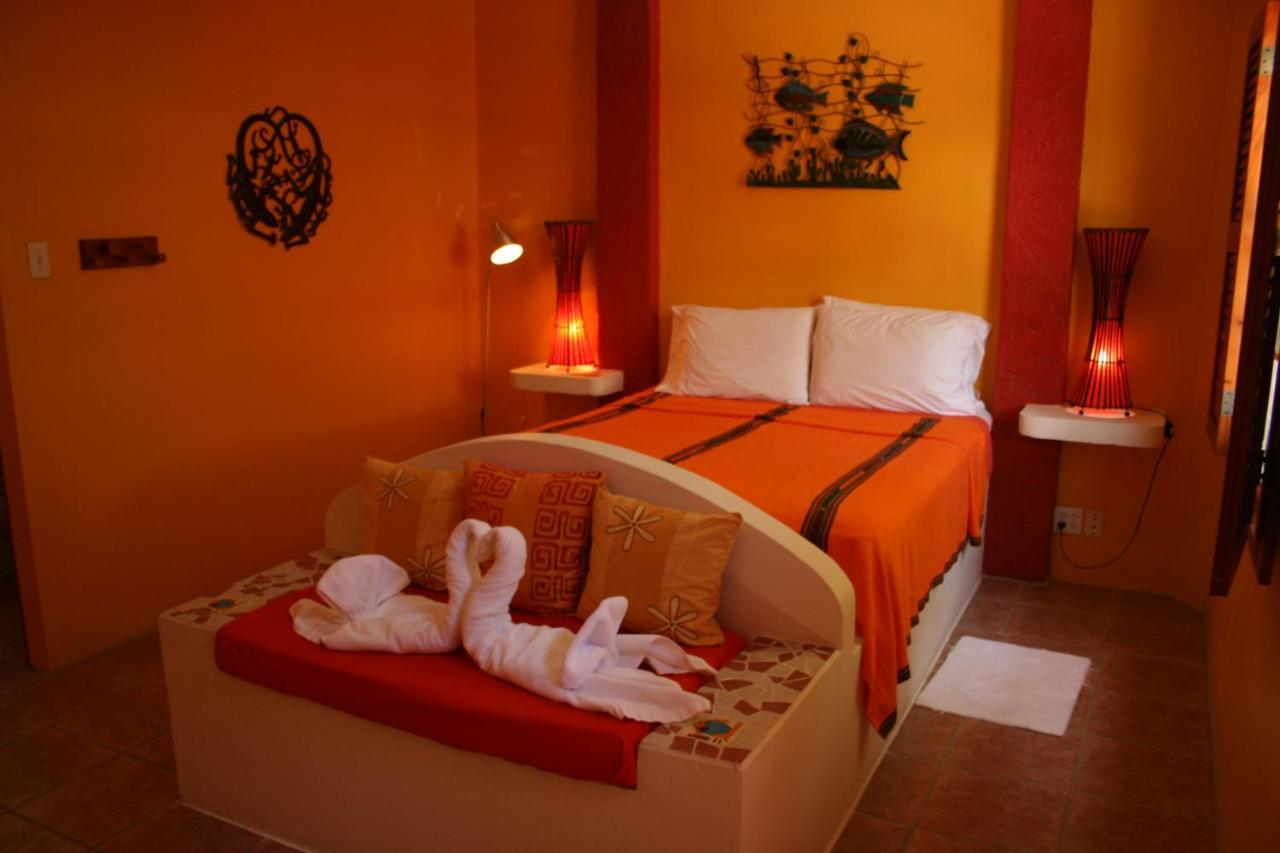 Seaside Cabanas Hotel Caye Corker 外观 照片