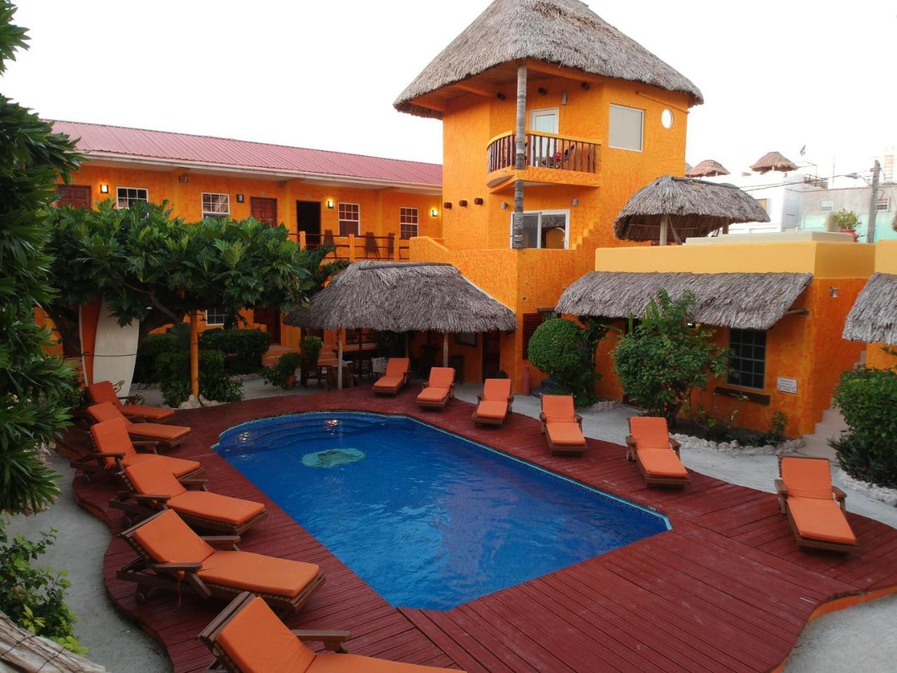 Seaside Cabanas Hotel Caye Corker 外观 照片