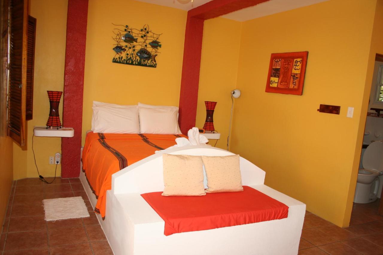 Seaside Cabanas Hotel Caye Corker 外观 照片