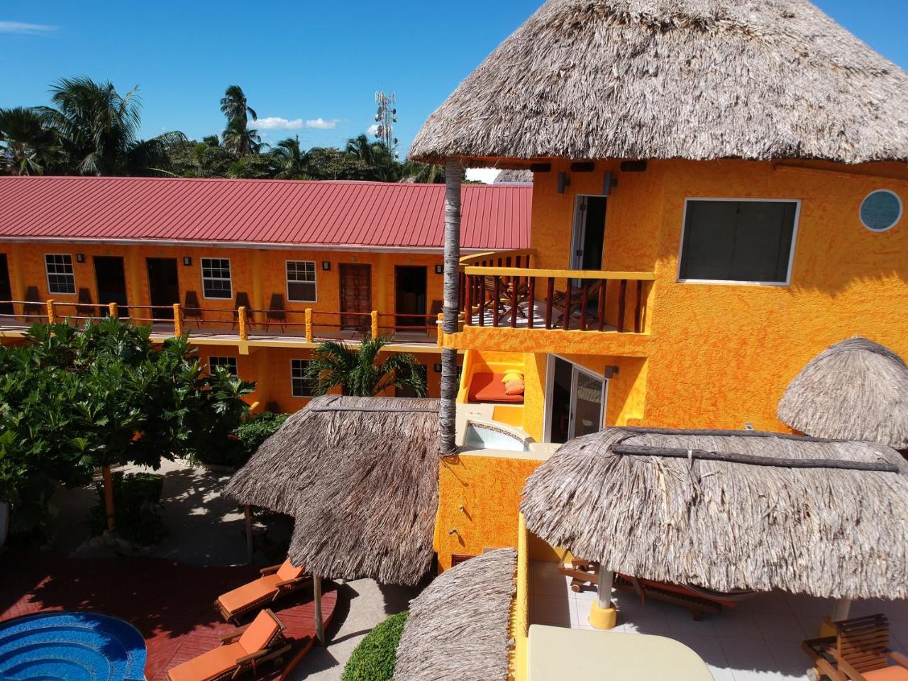 Seaside Cabanas Hotel Caye Corker 外观 照片